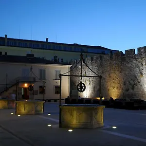  Apartment Pleasure 1 I 2 Croatia